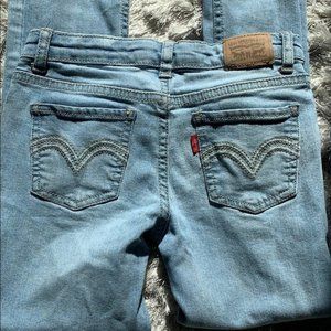 Levi’s 711 skinny